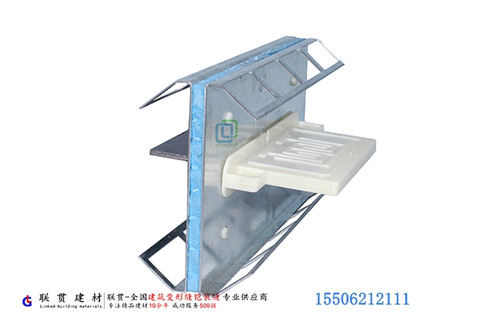 1607907624129062.jpg 挤塑板铠装缝.jpg